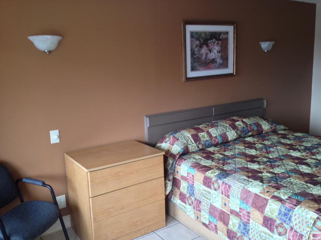 Austin Motor Inn Phòng bức ảnh